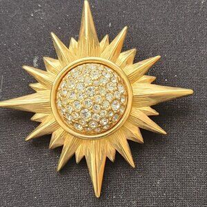 Vintage Swarovski Gold-Tone Pave brooch with crystals signed with Swan